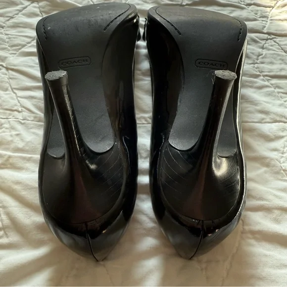 Coach Women’s Black Shiny Open Toe Heels Pumps with Coach Button Buckle - Picture 8 of 12